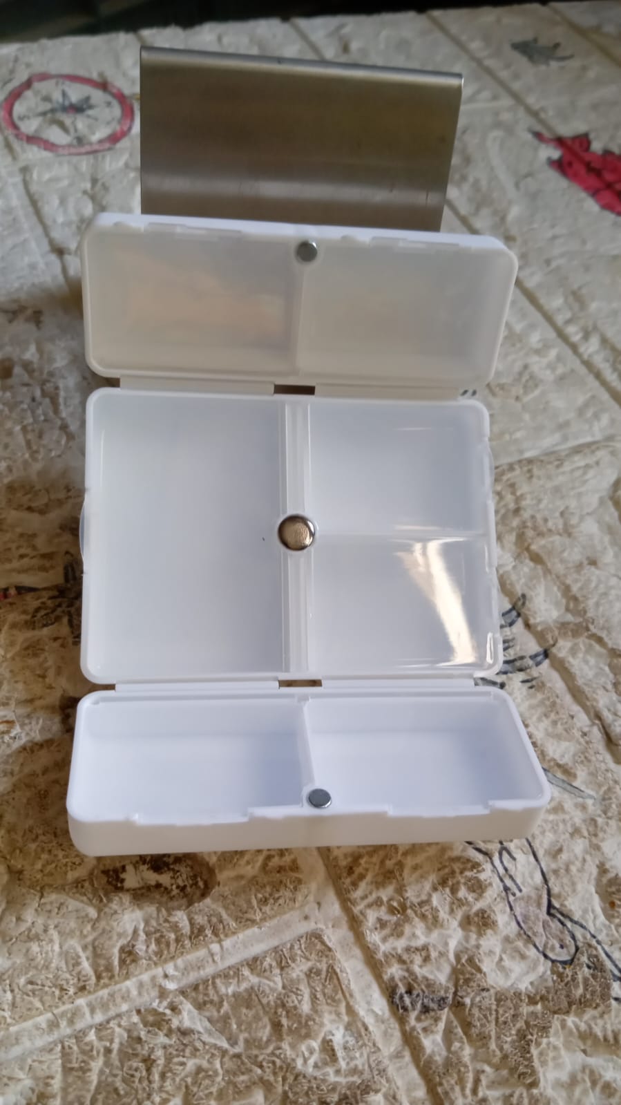 12733 Magnetic Pill Organizer, 7 Compartments Portable Pill Case Travel Pill Organizer, Folding Design Pill Box for Purse Pocket to Hold Vitamins, Cod Liver Oil, Supplements, Medicine Box (1 Pc) 12733 Magnetic Pill Organizer, 7 Compartments Portable Pill Case Travel Pill Organizer, Folding Design Pill Box for Purse Pocket to Hold Vitamins, Cod Liver Oil, Supplements, Medicine Box (1 Pc)